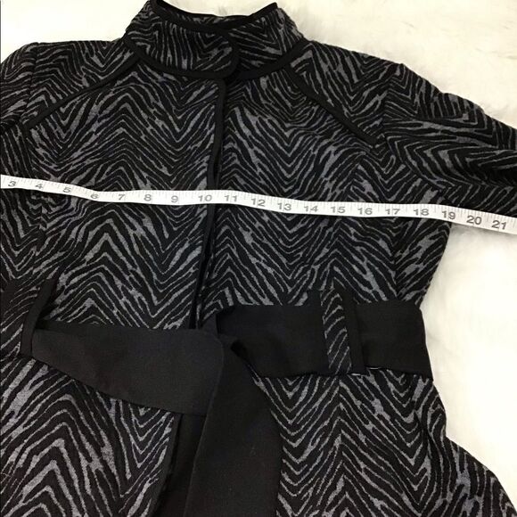 Sandro Sportswear Zebra Print Belted Jacket Sz M - Picture 7 of 8